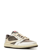 Travis Scott "Reverse Mocha”