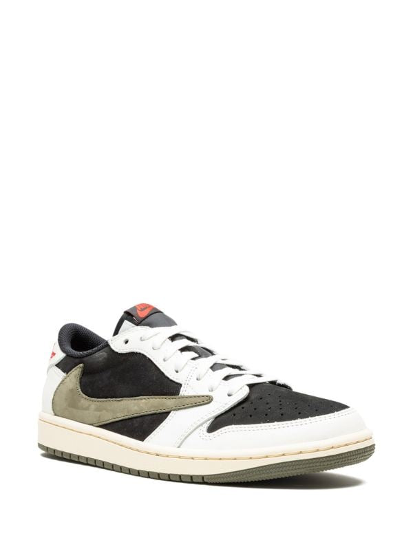 Travis Scott "Olive low"