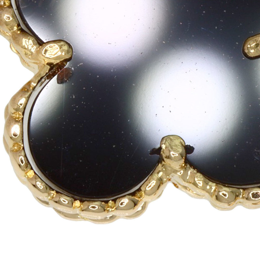 Midnight Clover Stainless Steel Bracelet – A Statement of Elegance