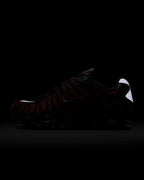 Nike shox Tl thermoreactive red & black colour change